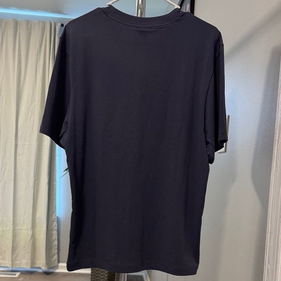 Lululemon Men’s zeroed in short sleeve ! - Picture 3 of 6